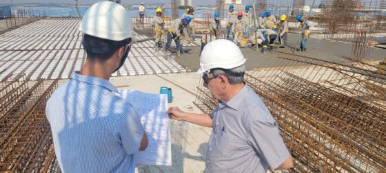 Centro Empresarial ACIA usa mais de 1 milhão de quilos de concreto na segunda laje