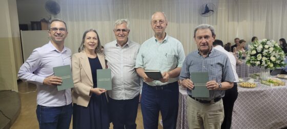 Legados de presidente da ACIA viram livro